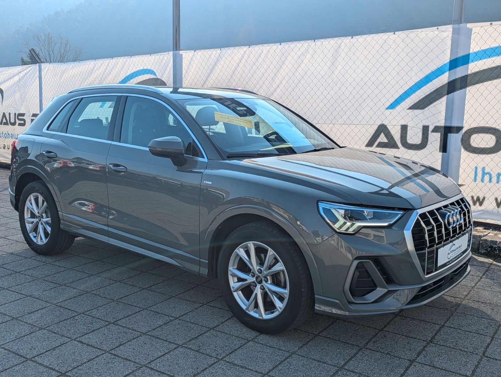 Audi Q3 35 TDI quattro S line - Samsaru's Car Outlet