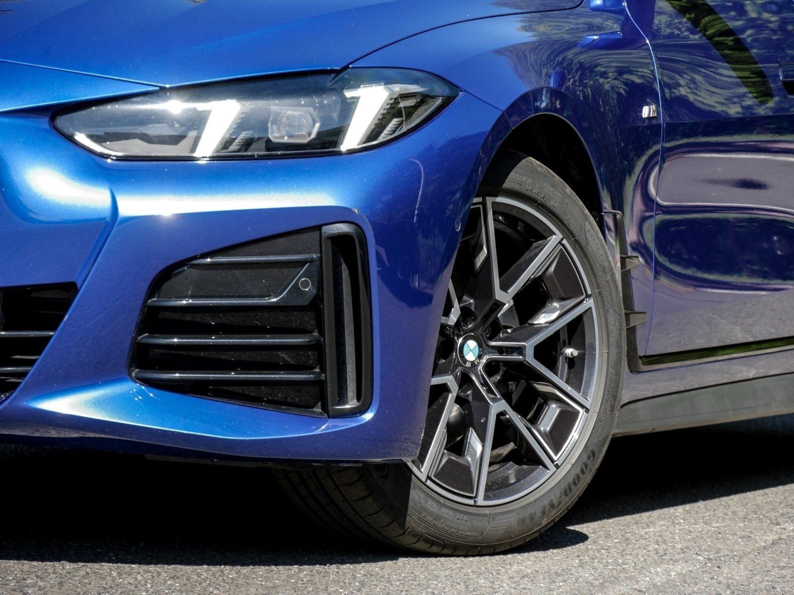 BMW 420d M SPORT+Zins ab 0,99%+HuD+GLASDACH+ACC+360°