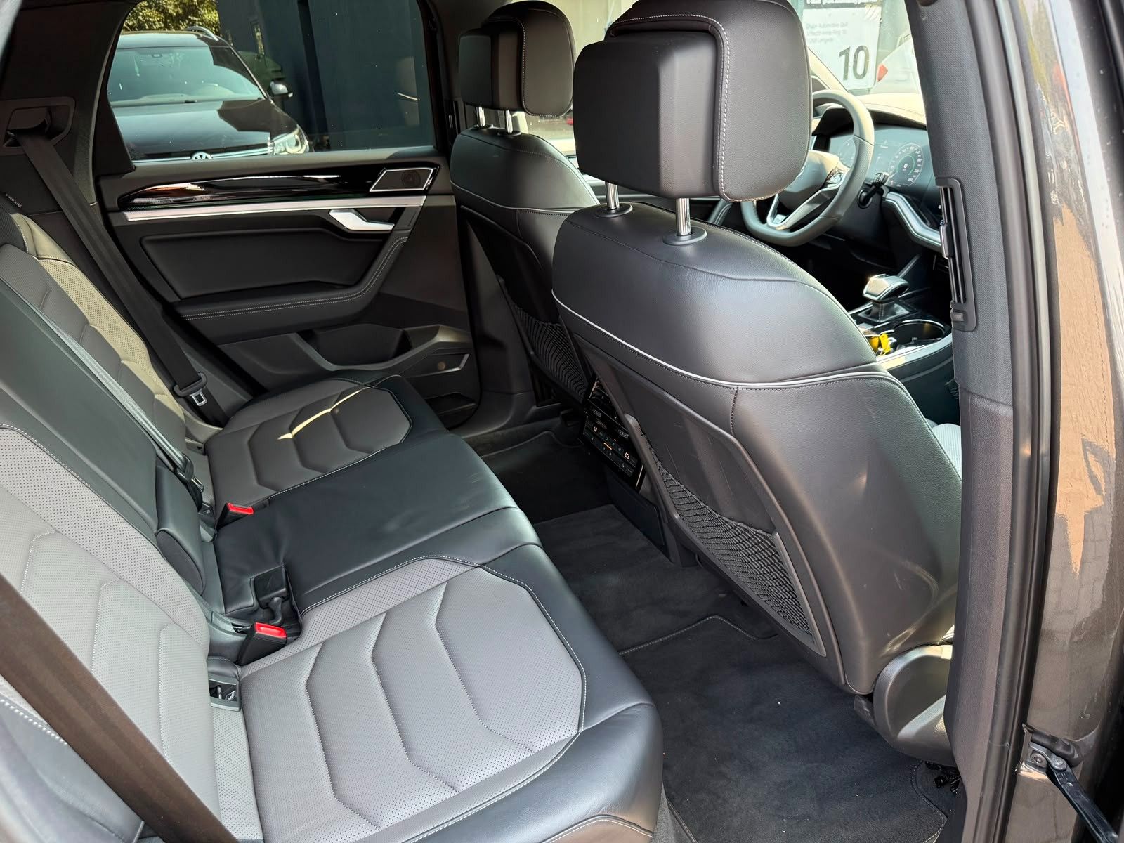 Volkswagen Touareg R-Line 4M MATRIX*LEDER*AHK*LUFT*360°