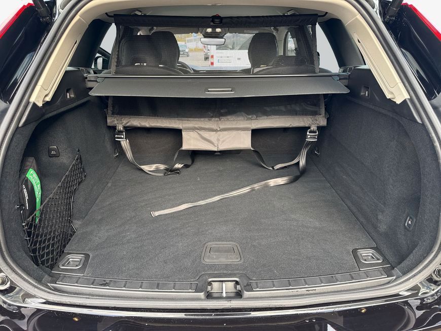 Volvo XC60 B5 B AWD Core