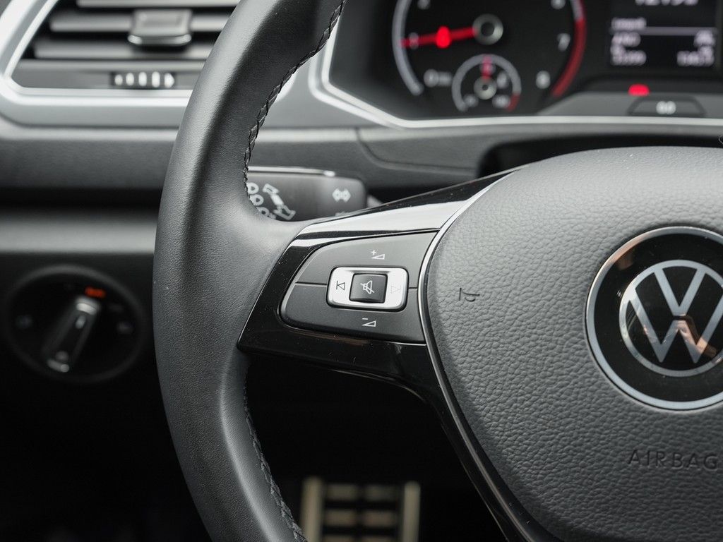 Volkswagen T-Roc 1.0 TSI Active - Samsaru's Car Outlet