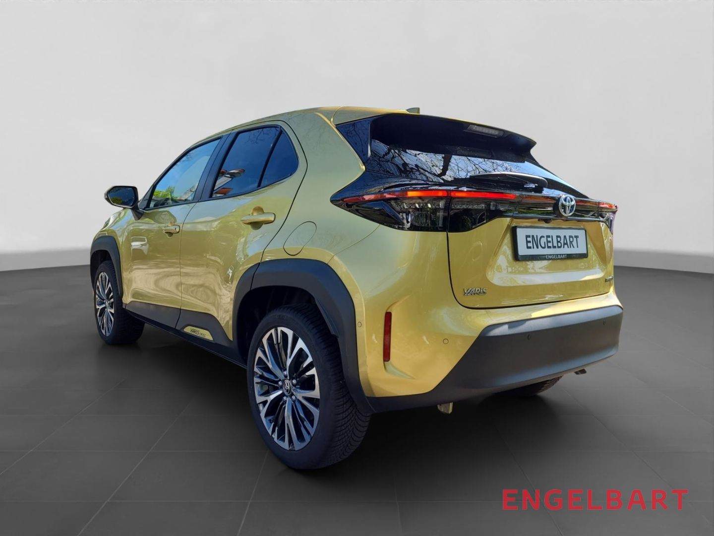 Toyota Yaris Cross Hybrid Elegant 1.5 VVT-iE  Matrix LE