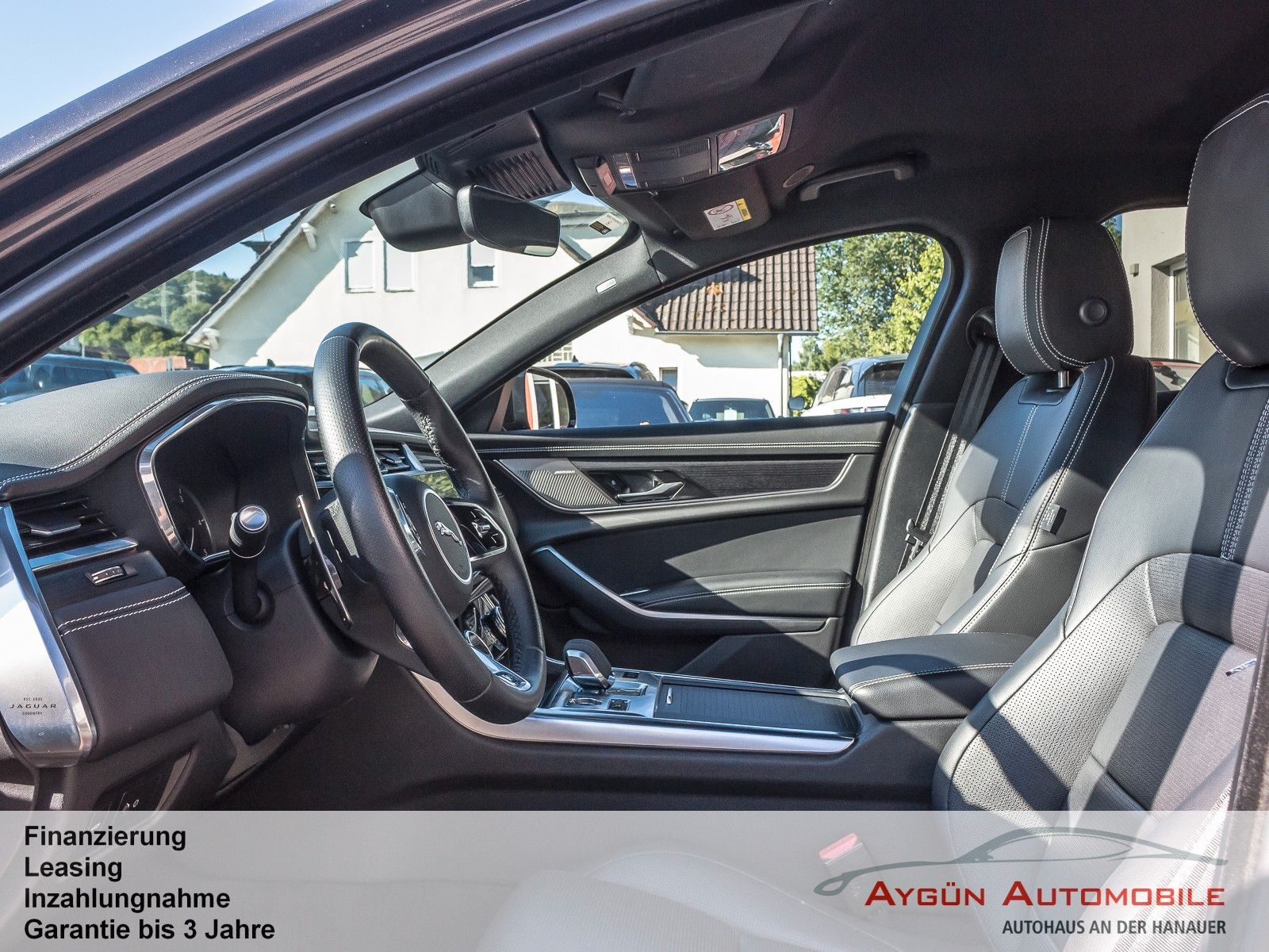 Jaguar XF Sportbrake D200 AWD R-Dynamic Black*AHK*