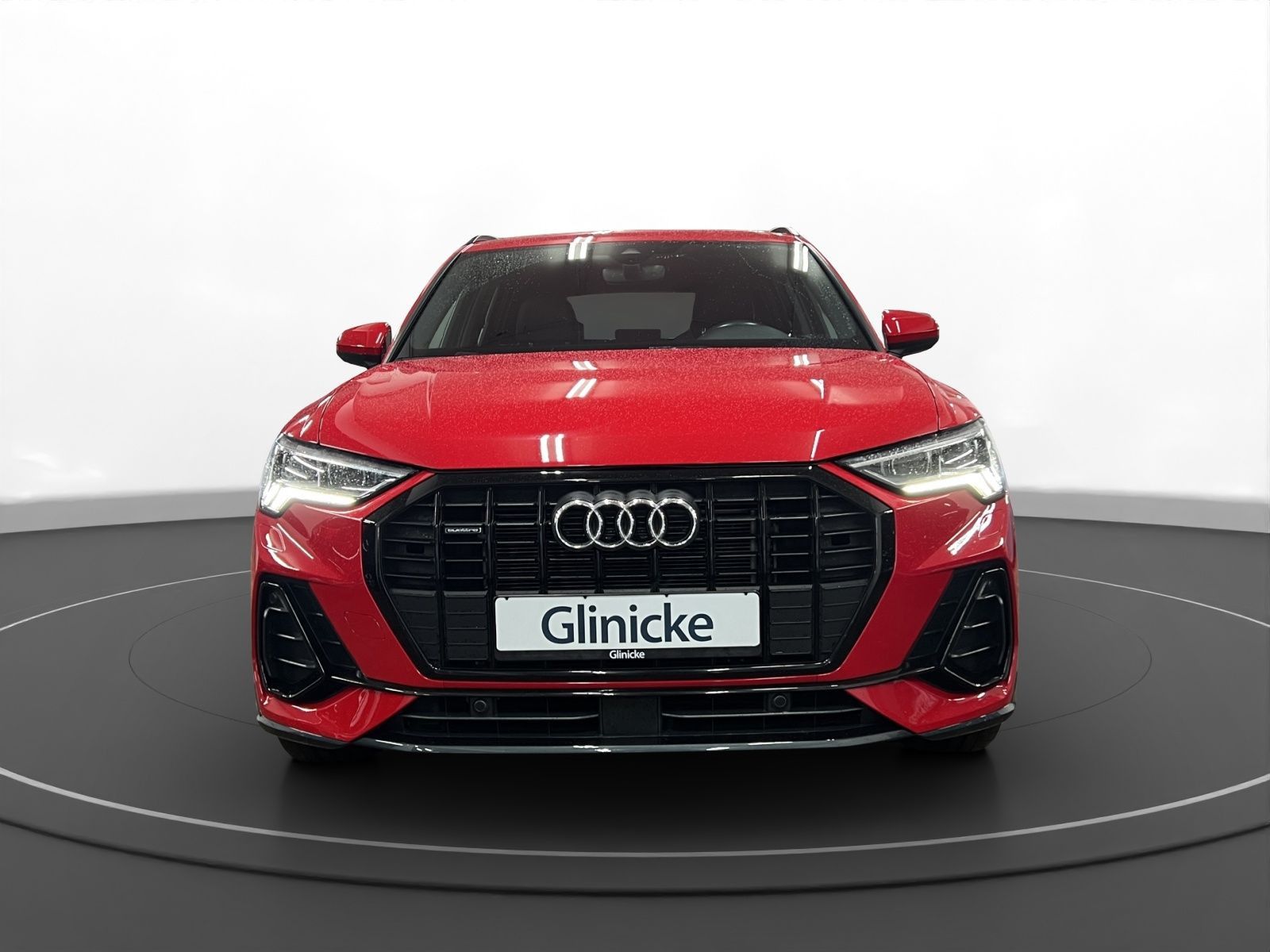 Audi Q3 40 TFSI qu. S line Matrix LM 20" Navi PDC+RFK