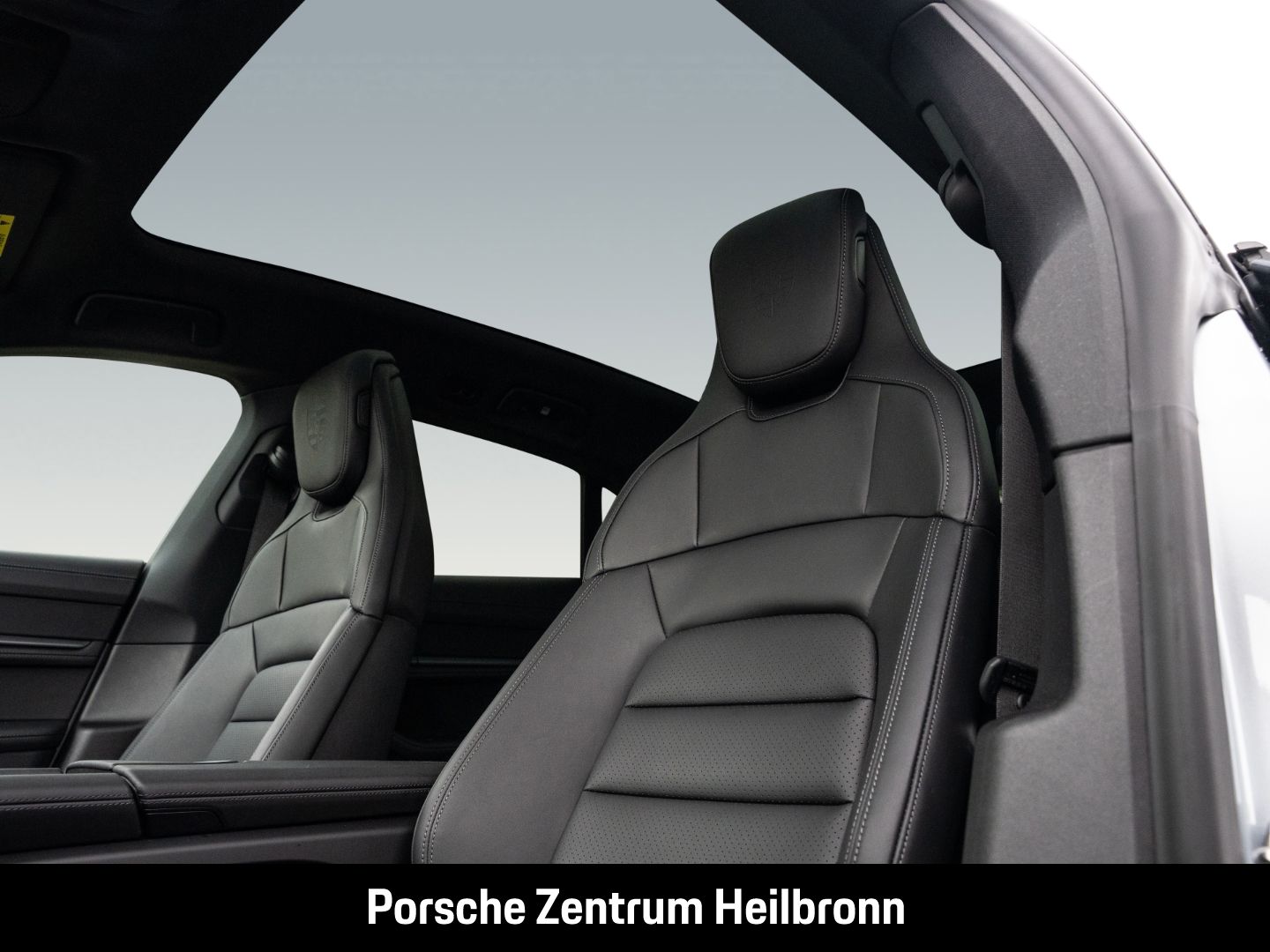Porsche Taycan 4 Cross Turismo BOSE Surround-View 21-Zol