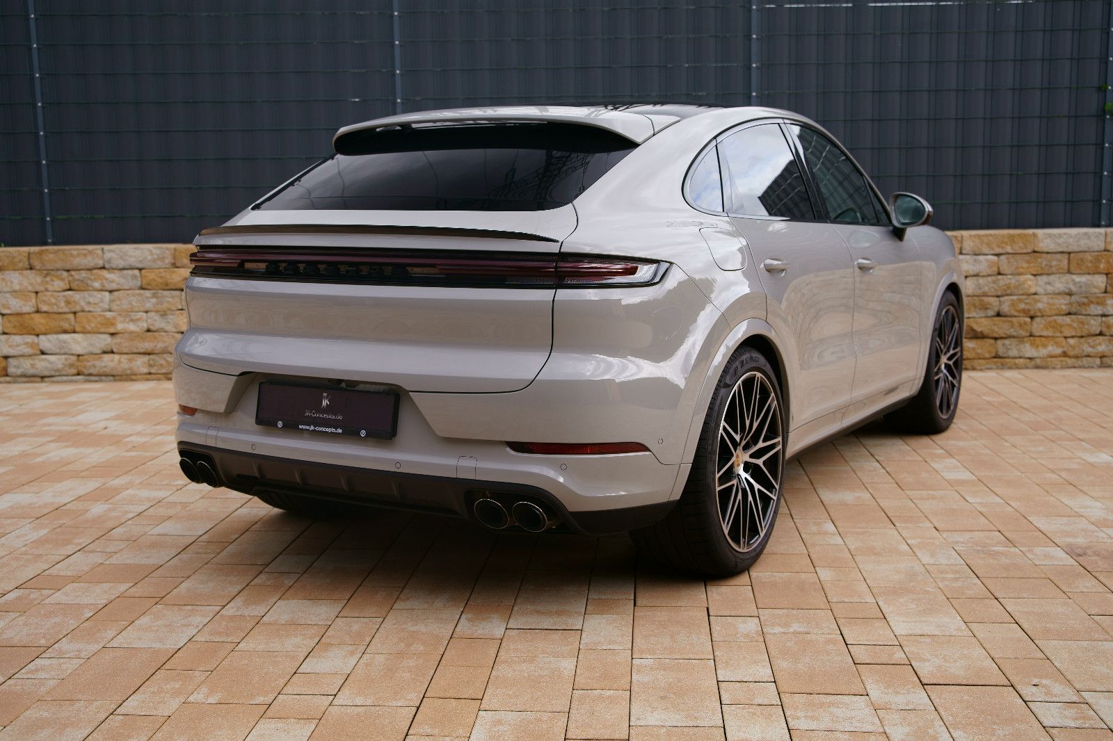 Porsche Cayenne Coupe SportDesign *MEGA-SPEC*P-DISPLAY*