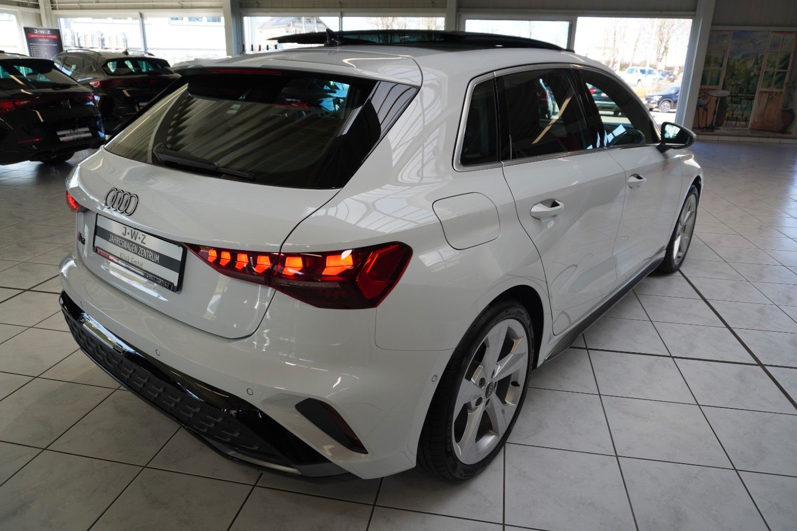 Audi A3 Sportback S-Line 35 tdi - Samsaru's Car Outlet