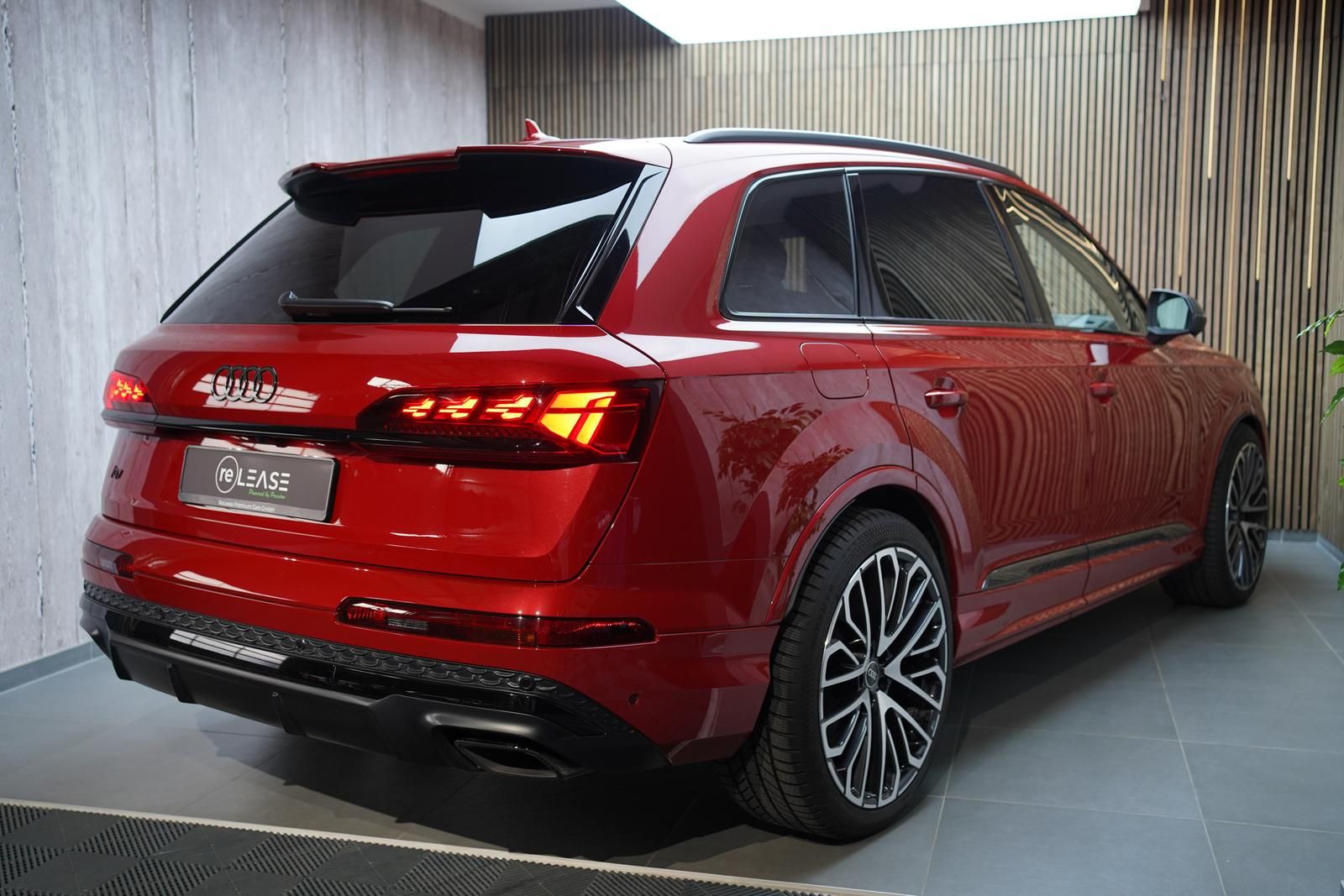 Audi Q7 50 TDI S Line Matrix NightV HUD B&O AHK Pano