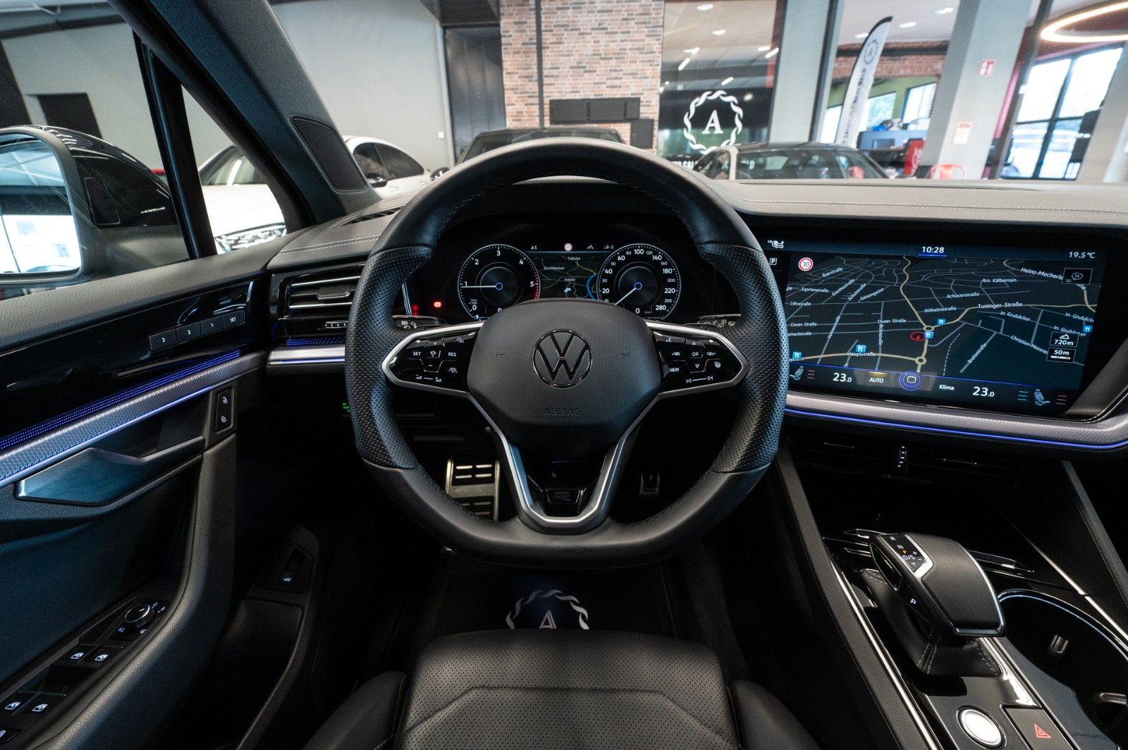 Volkswagen Touareg 3.0 TDI 4M|R-LINE|MEMORY|ACC|AHK|22-ZOLL