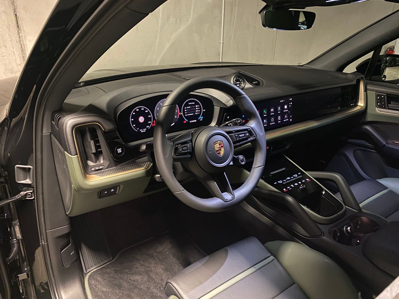 Porsche Cayenne E-Hybrid | Sportabgas | Luftfederung |