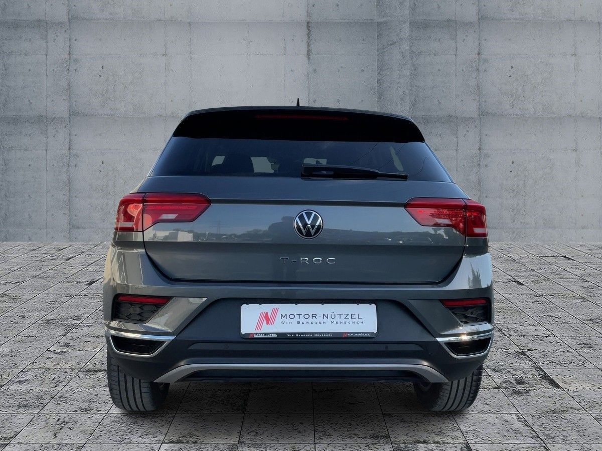 Volkswagen T-Roc 1.5 TSI STYLE - Samsaru's Car Outlet