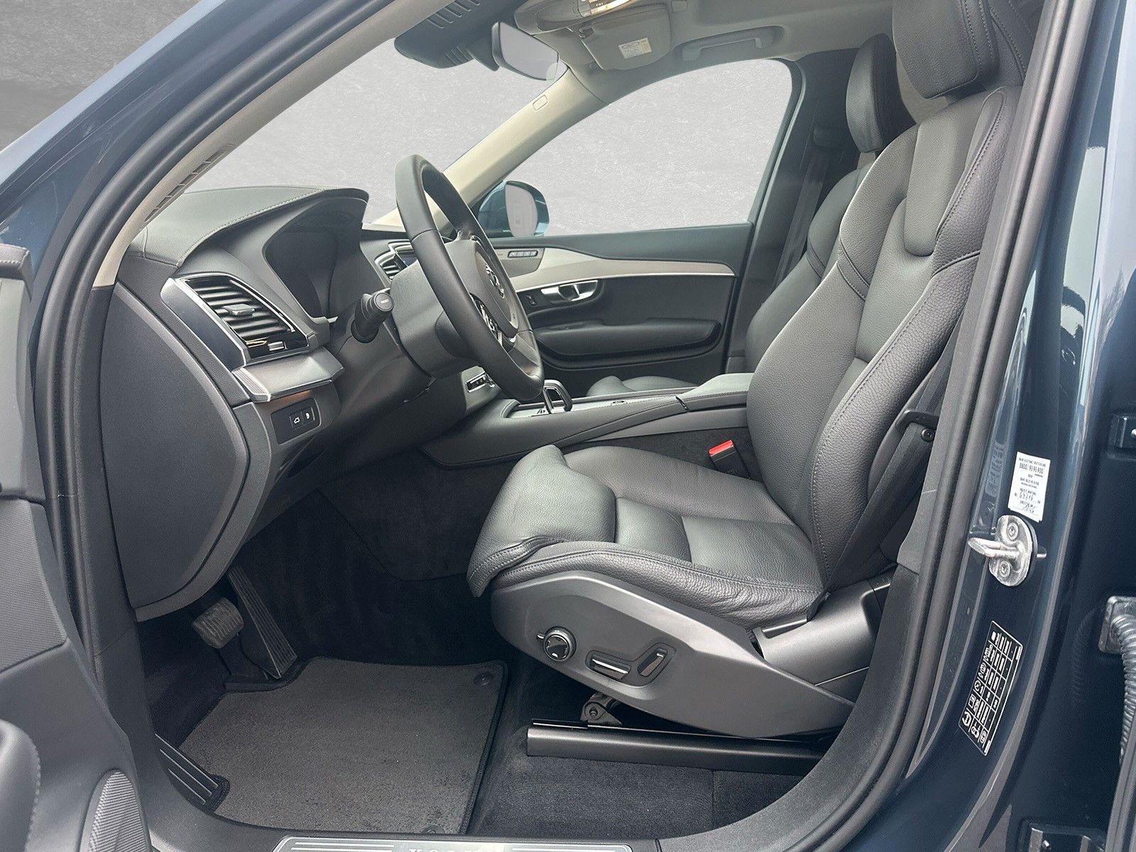 Volvo XC90 T8 AWD Recharge Plus Bright 7-Sitzer AHK