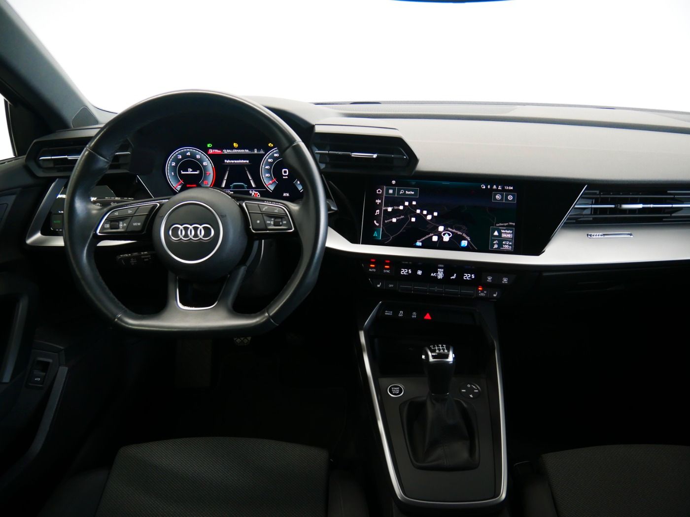 Audi A3 Sportback 35 TFSI advanced - Samsaru's Car Outlet