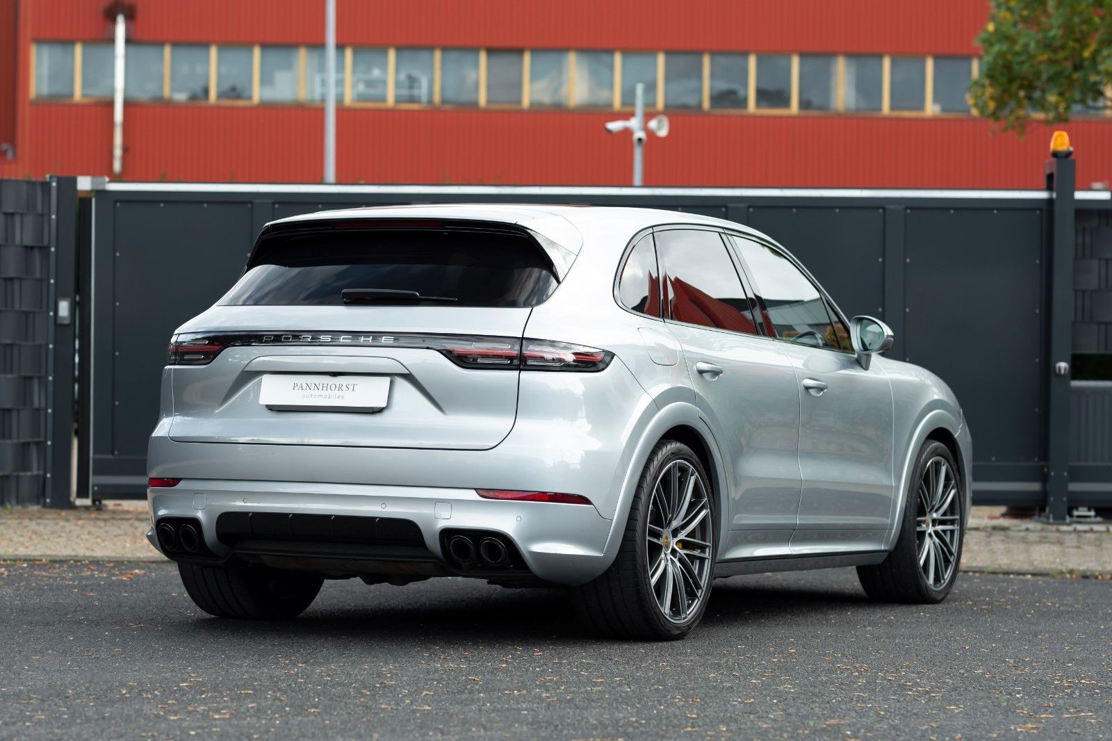 Porsche CAYENNE TURBO SPORT DESIGN HUD PCCB APPROVED