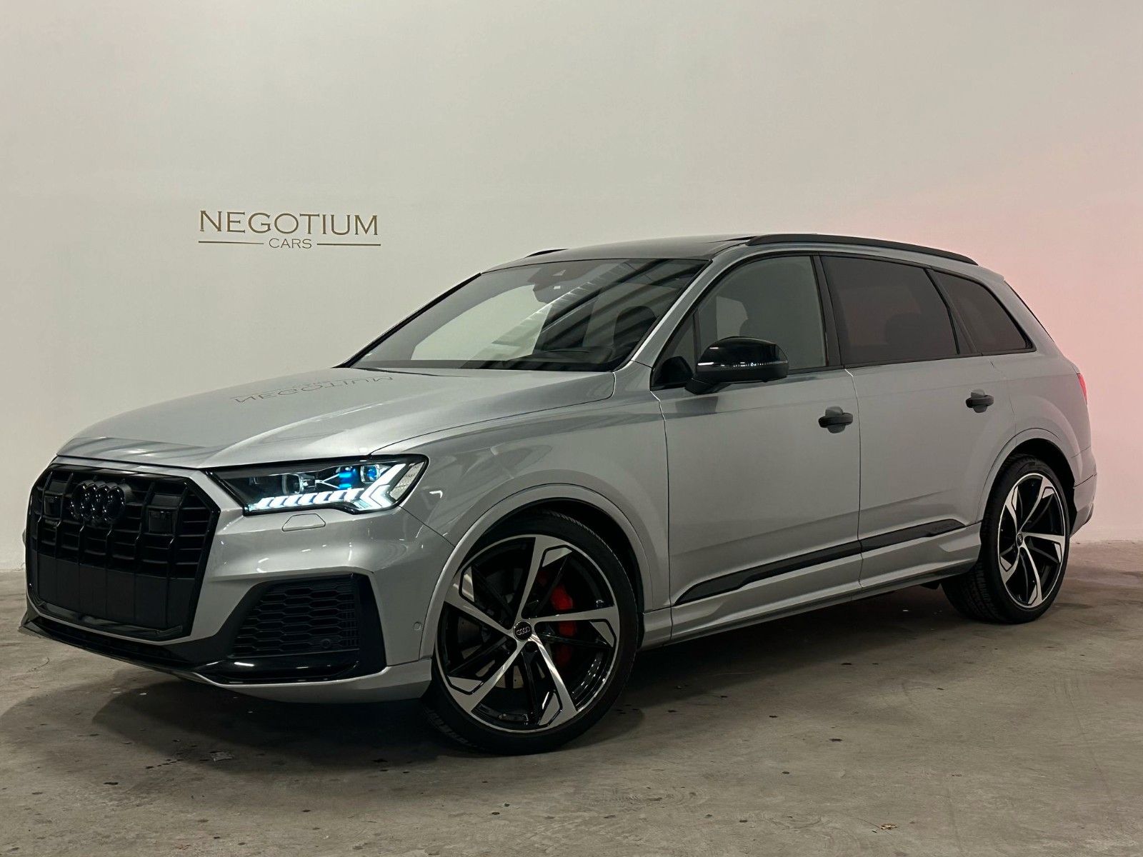 Audi Q7 55 TFSI quattro 3x Sline Matrix 360°HUD Pano