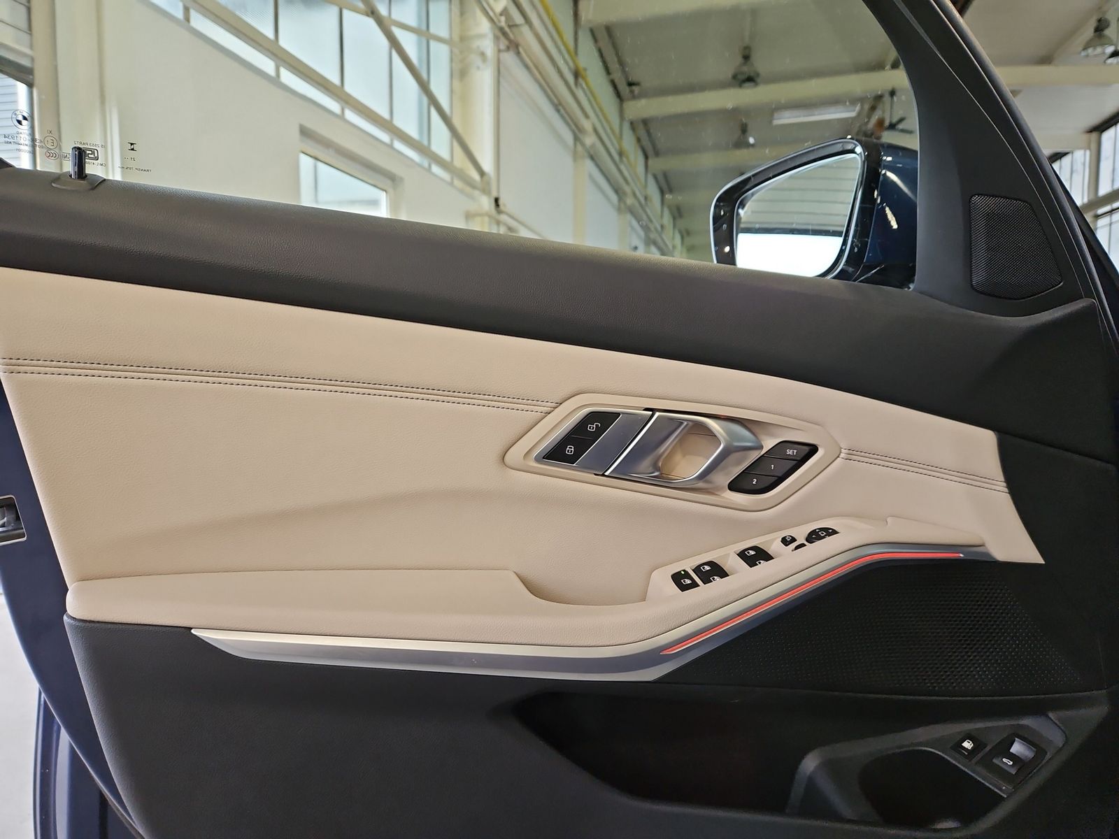 BMW 330e xDrive Touring LuxuryLine - Samsaru's Car Outlet