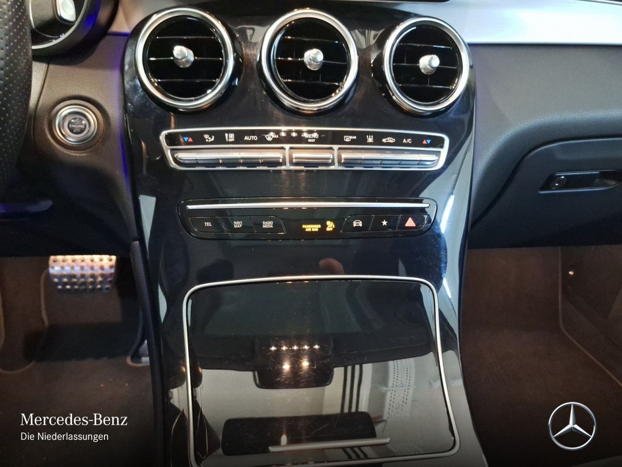 Mercedes-Benz GLC 300 de 4M AMG - Samsaru's Car Outlet