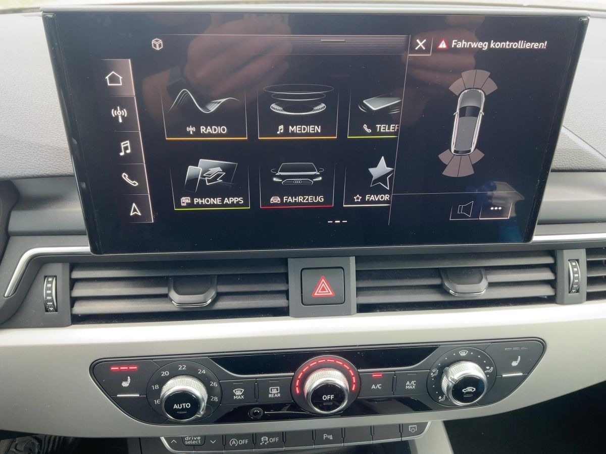 Audi A4 Avant 40 TDI QU S-TR S-LINE - Samsaru's Car Outlet