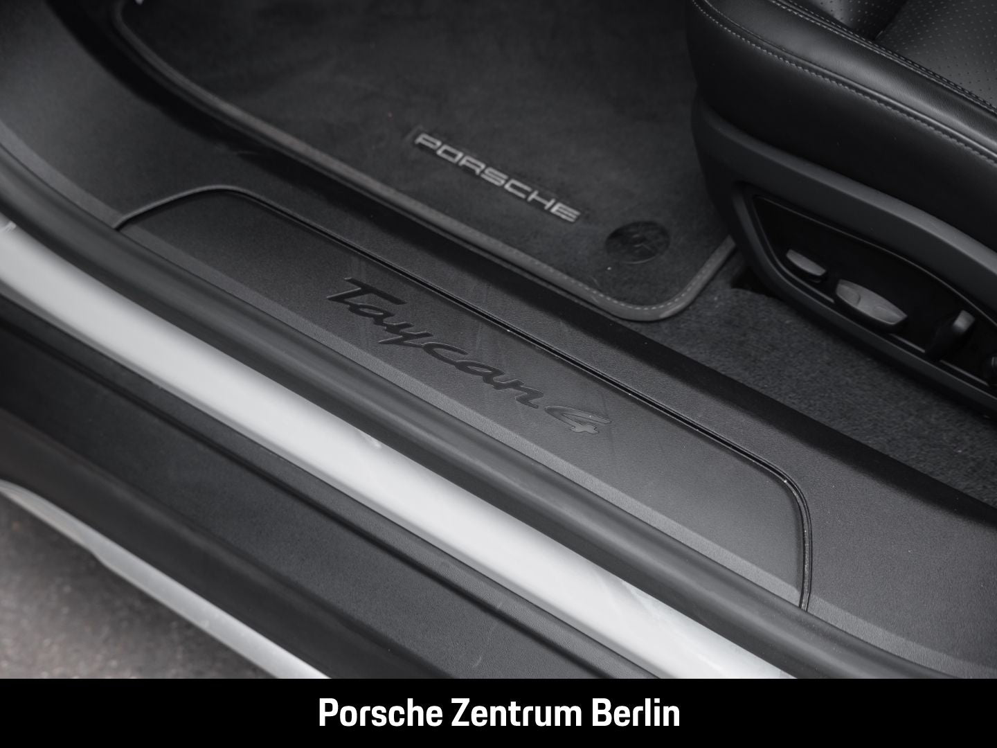 Porsche Taycan 4 Cross Turismo BOSE Performancebatterie+