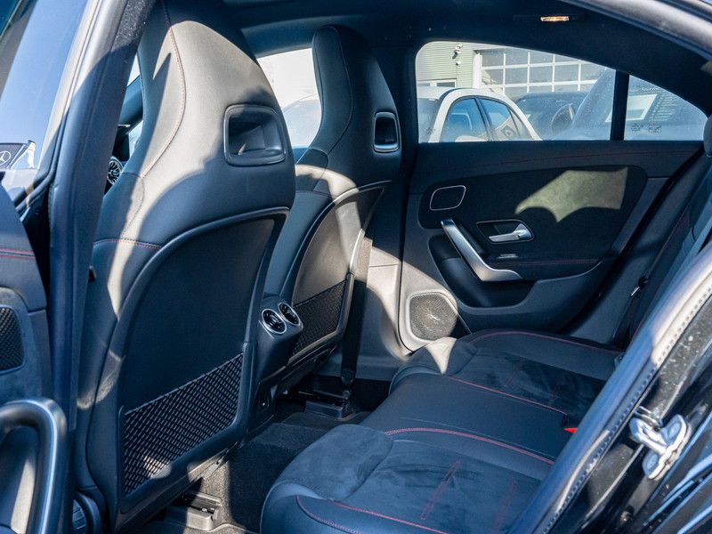 Mercedes-Benz CLA 250 4M Coupé AMG-Sport - Samsaru's Car Outlet