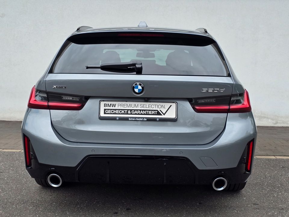 BMW 320d xDrive Touring M Sportpaket*ab 3,99% eff.*