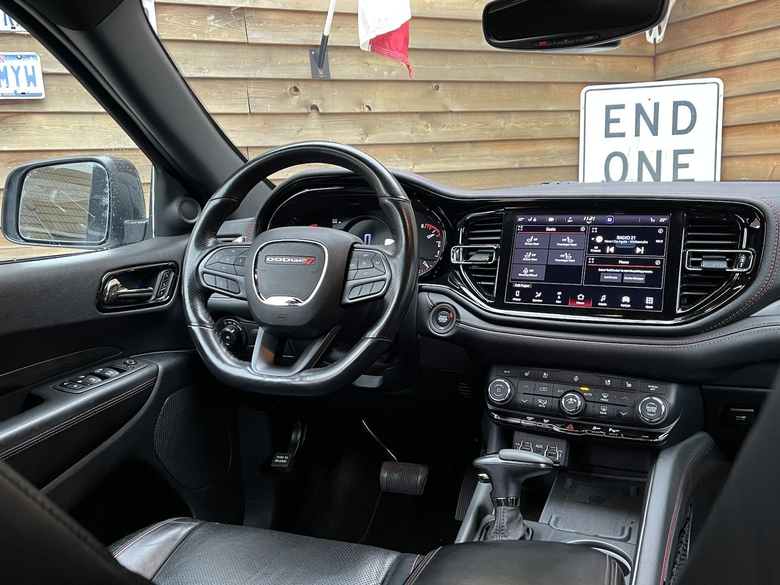Dodge Durango 5,7L R/T RWD 7S. 10´´ Display SZH LPG