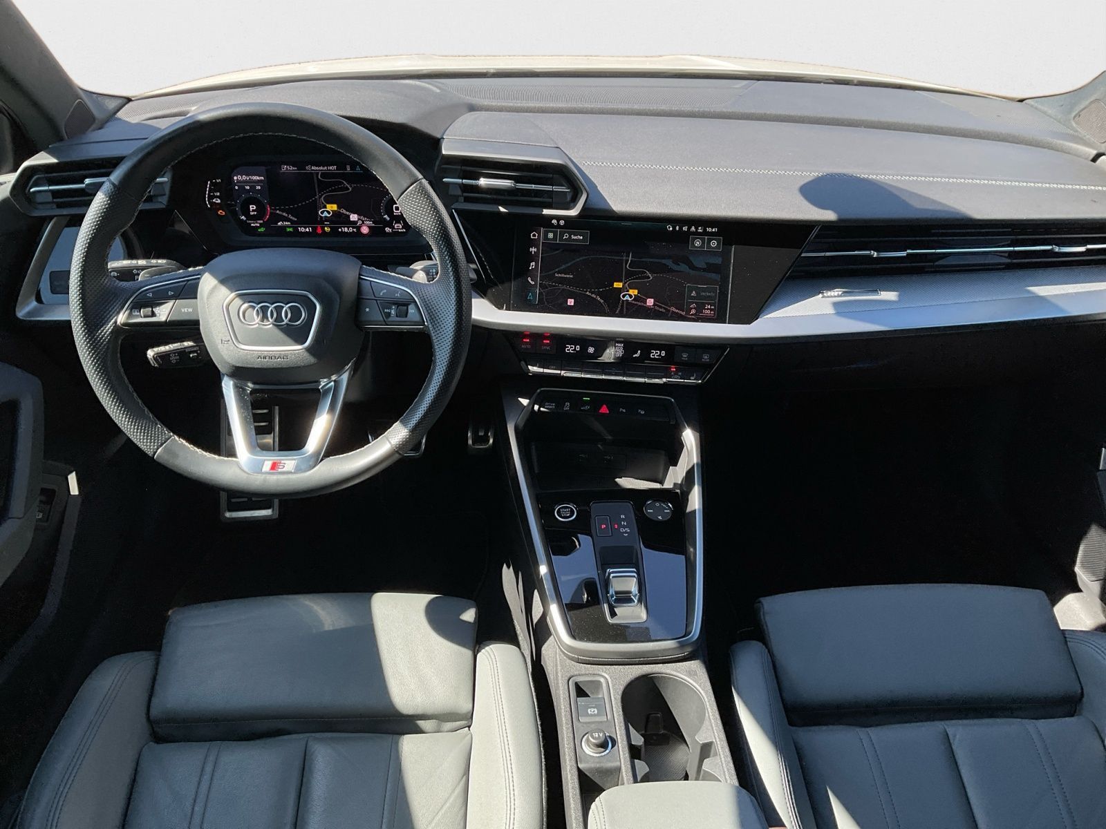 Audi A3 Sportback 40 TFSI e S-line - Samsaru's Car Outlet