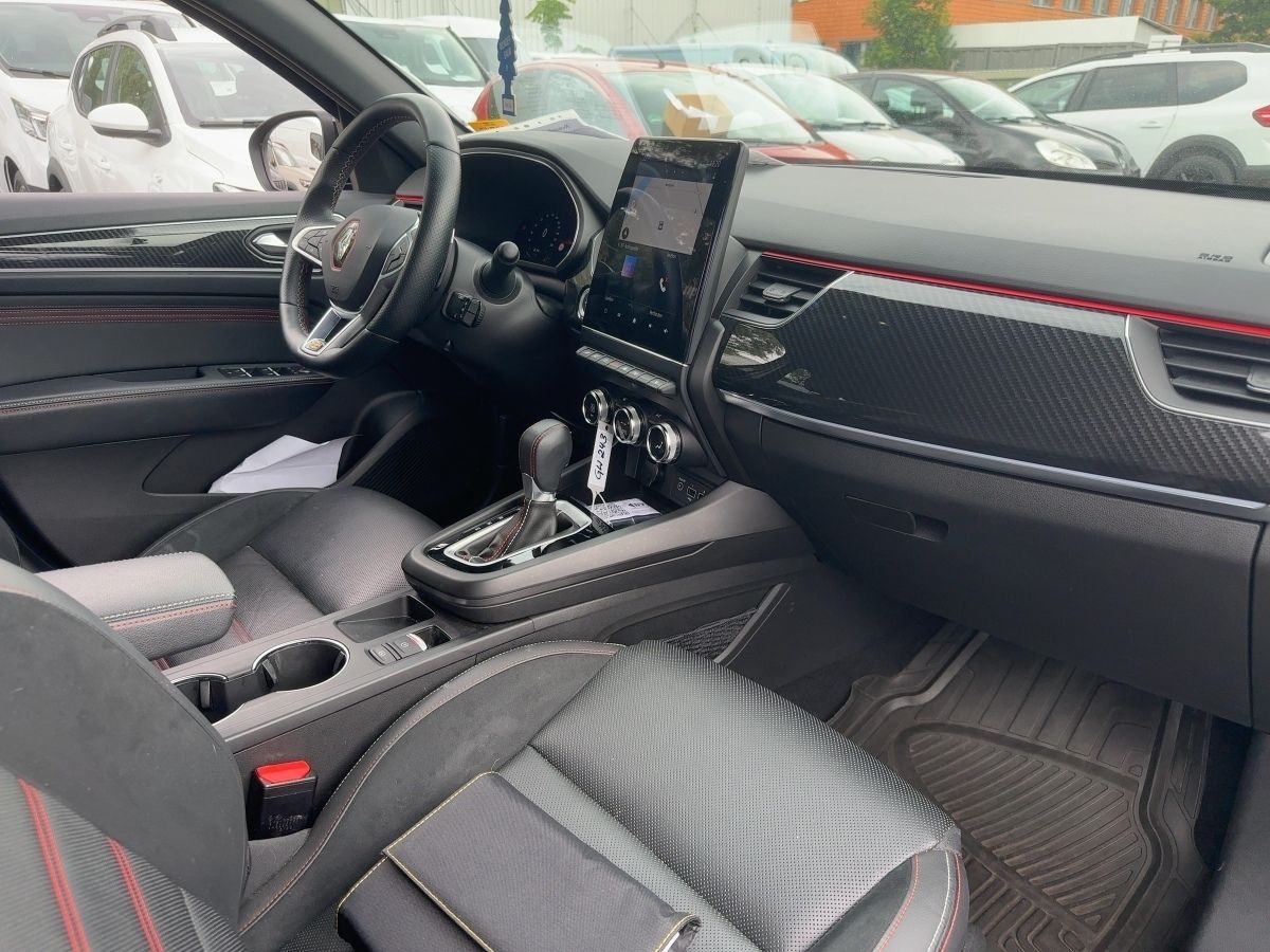 Renault Arkana 1.3 TCe 160 R.S. Line - Samsaru's Car Outlet