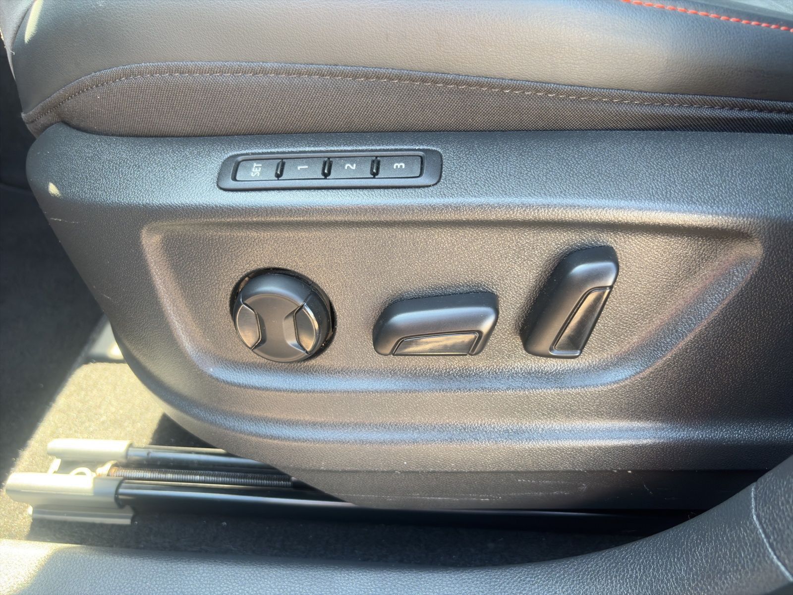Seat Ateca FR 1.5 TSI NAVI BEATS ACC AHK FULL LINK