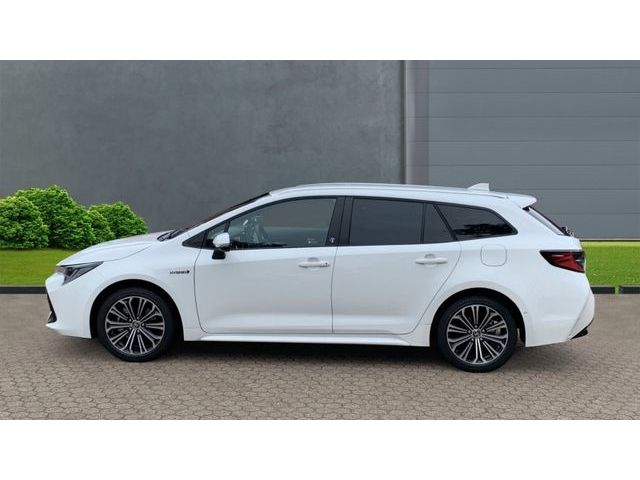 Toyota Corolla Touring Sports Hybrid Team - Samsaru's Car Outlet