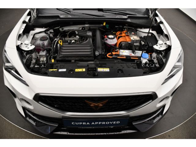 Cupra Formentor 1.4 TSI e-Hybrid DSG VZ Pano/AHK/LED/A