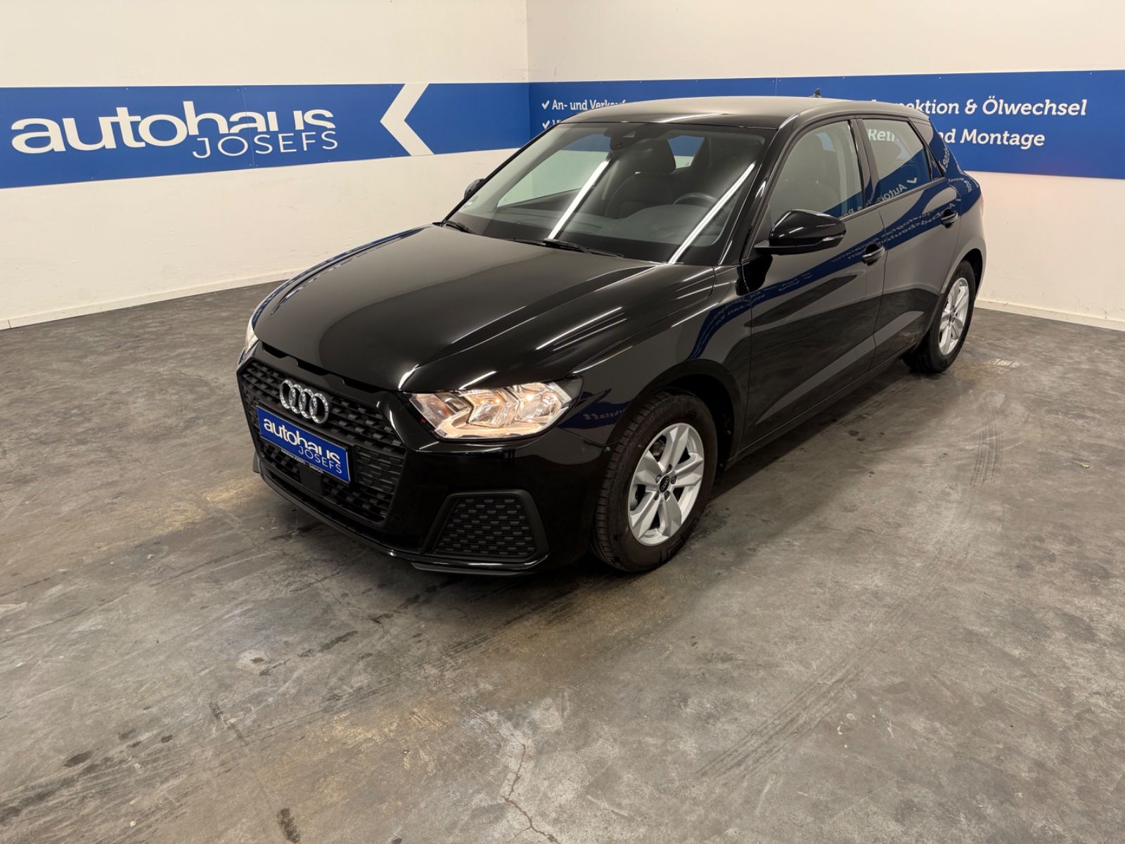 Audi A1 Sportback 25 TFSI - Samsaru's Car Outlet