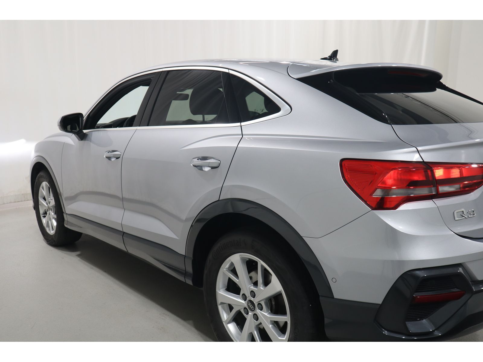 Audi Q3 Sportback 35 TDI quattro - Samsaru's Car Outlet