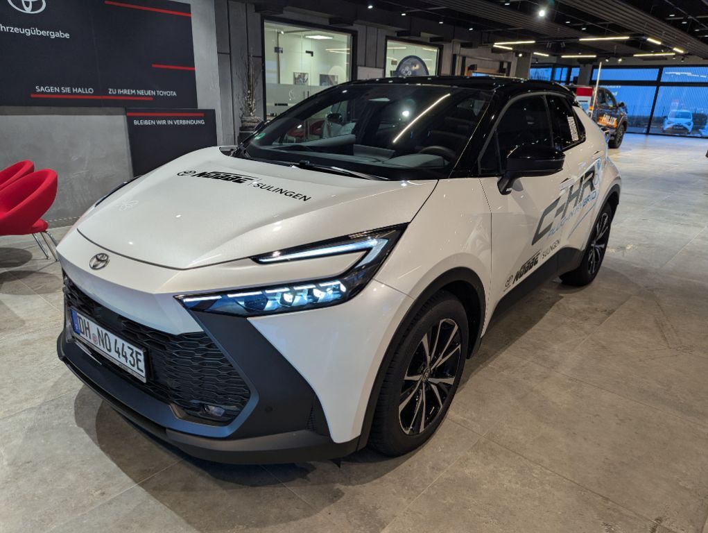 Toyota C-HR 2.0 Plug-in-Hybrid Team Deutschland