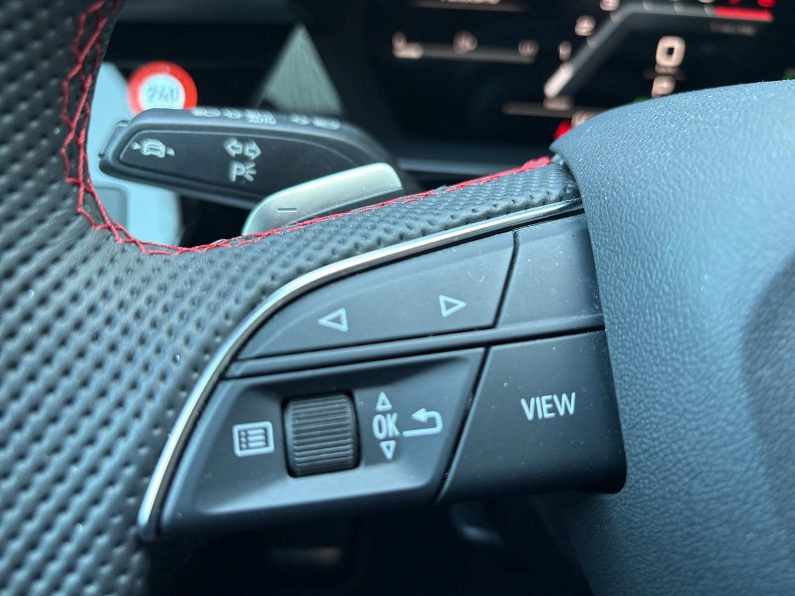Audi A3 Sportback quattro S LINE STANDHZ. SONOS AHK