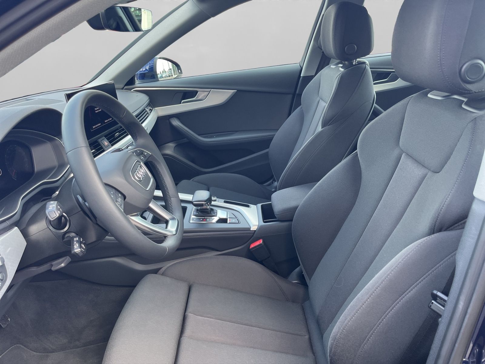 Audi A4 Limousine 40 TDI QUATTRO ADVANCED - Samsaru's Car Outlet