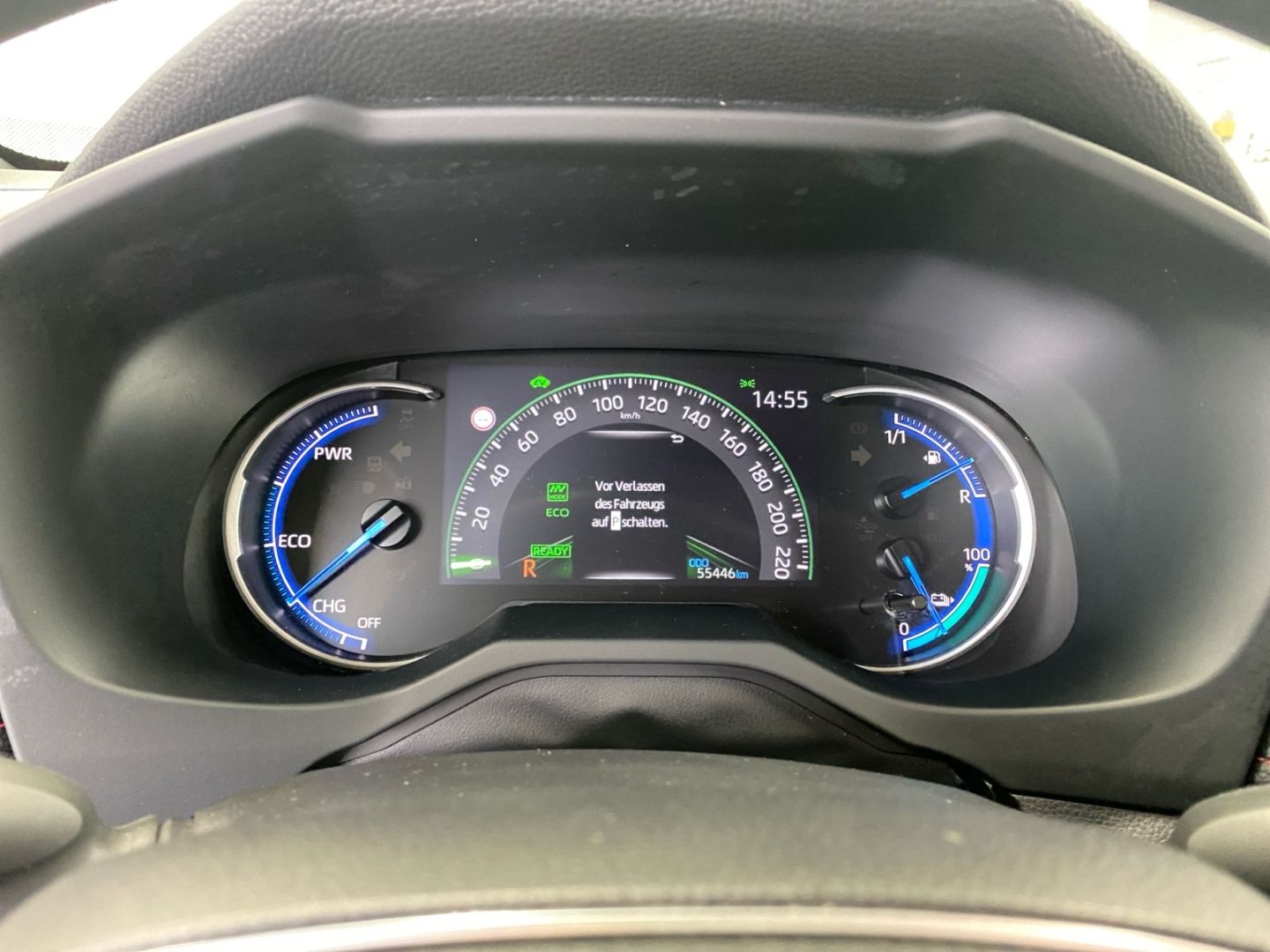 Toyota RAV 4 Plug-in-Hybrid - Samsaru's Car Outlet