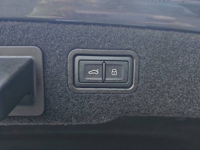 Audi A8 50 TDI quattro - Samsaru's Car Outlet