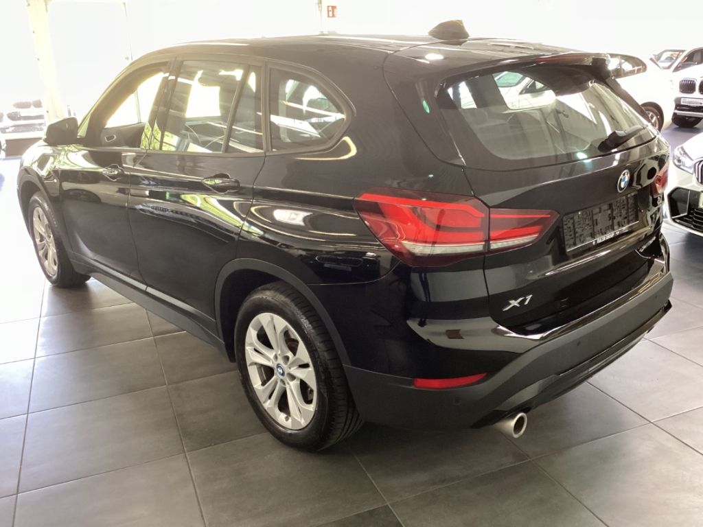 BMW X1 xDrive 25e - Samsaru's Car Outlet