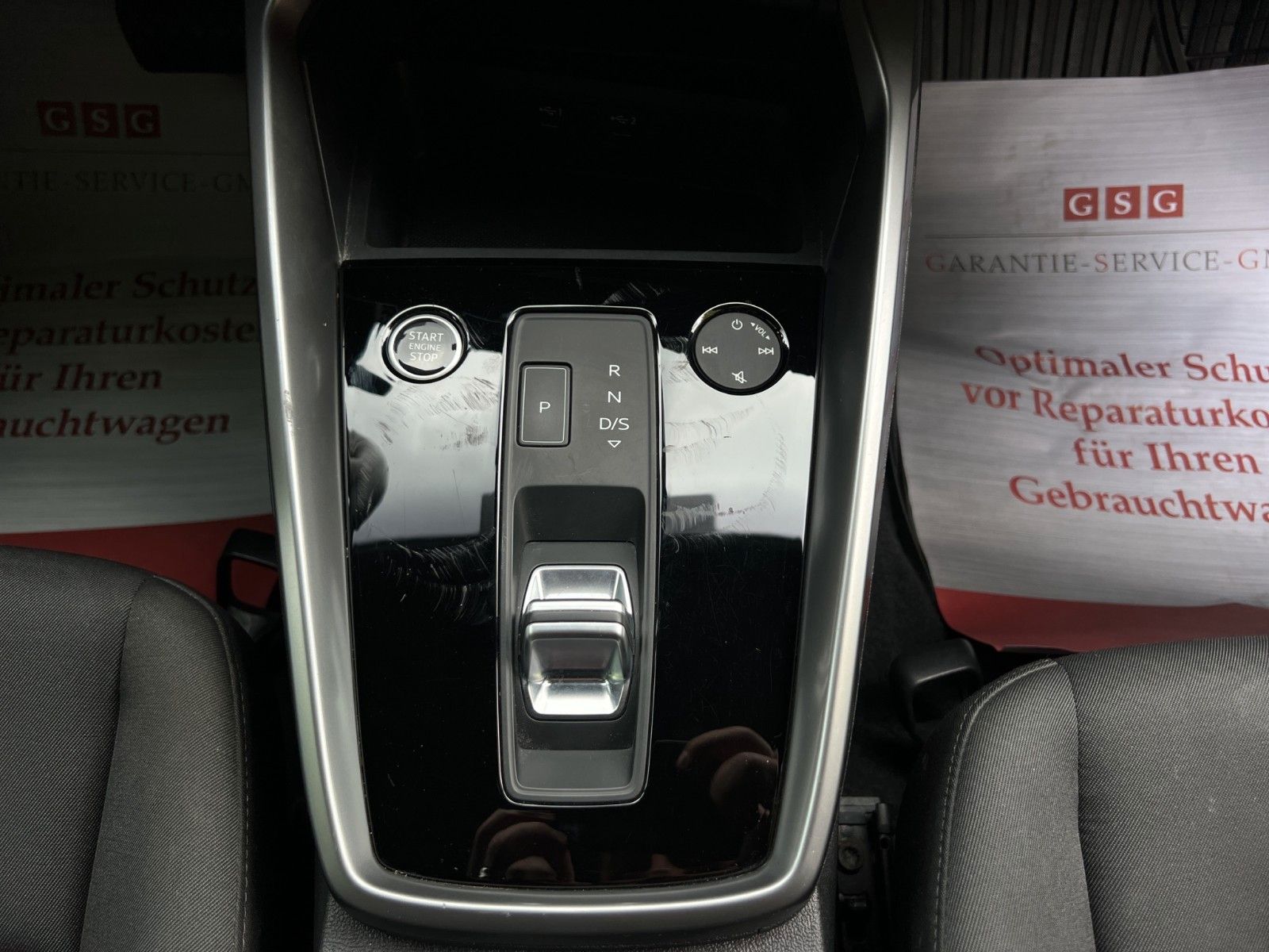 Audi A3 Sportback 30 TFSI advanced - Samsaru's Car Outlet