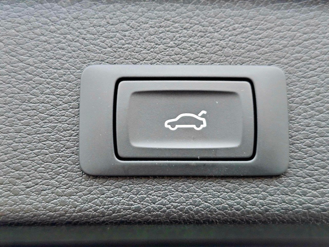 Audi Q3 40 TDI quattro Sportback - Samsaru's Car Outlet