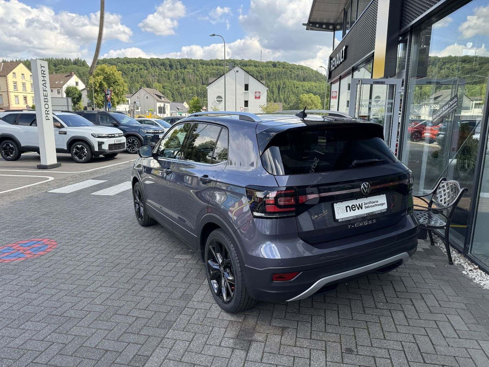 Volkswagen T-Cross Style - Samsaru's Car Outlet