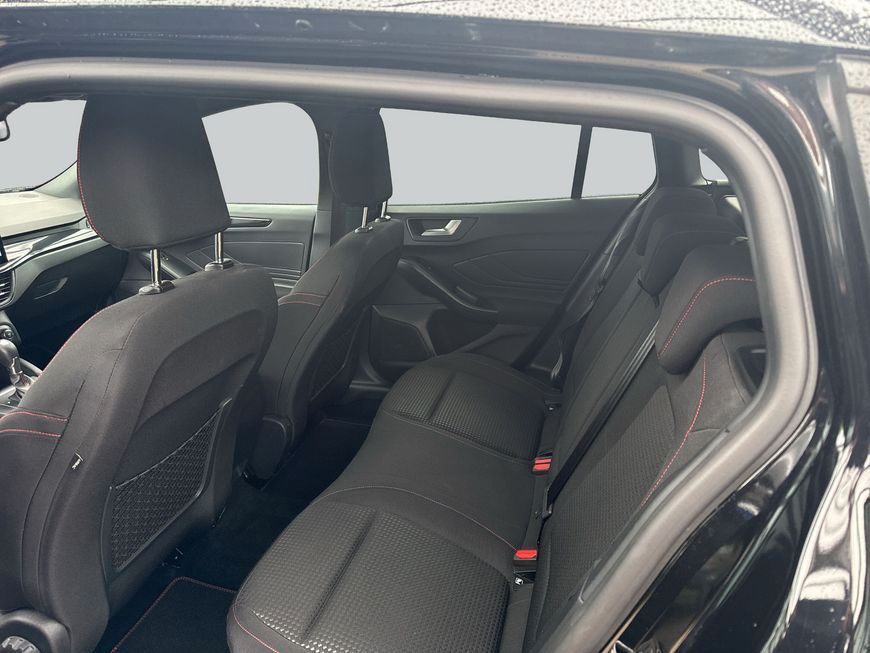 Ford Focus Turnier 1.0 EcoBoost Hybrid Aut. ST-LINE X