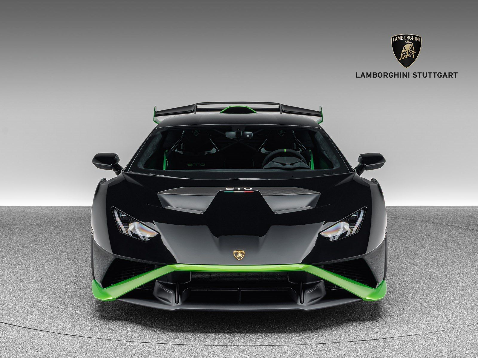 Lamborghini Huracán STO - Samsaru's Car Outlet