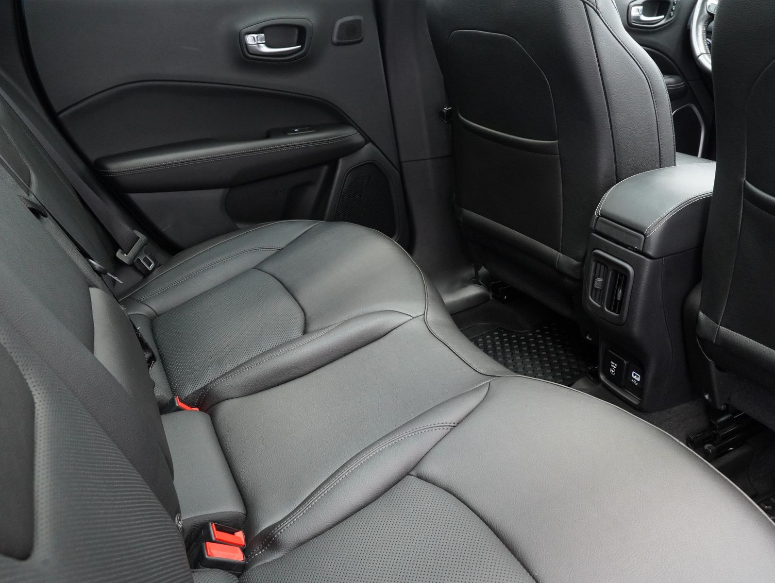 Jeep Compass S 1.3 Plug-In Hybrid 4WD PANO/AHK