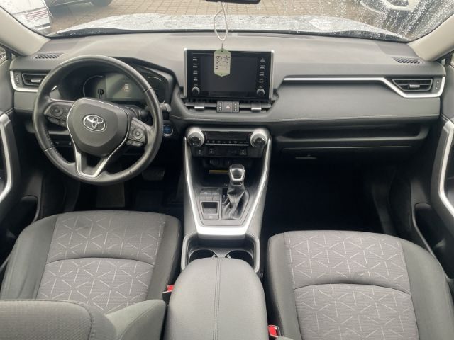 Toyota RAV 4 Hybrid - Samsaru's Car Outlet