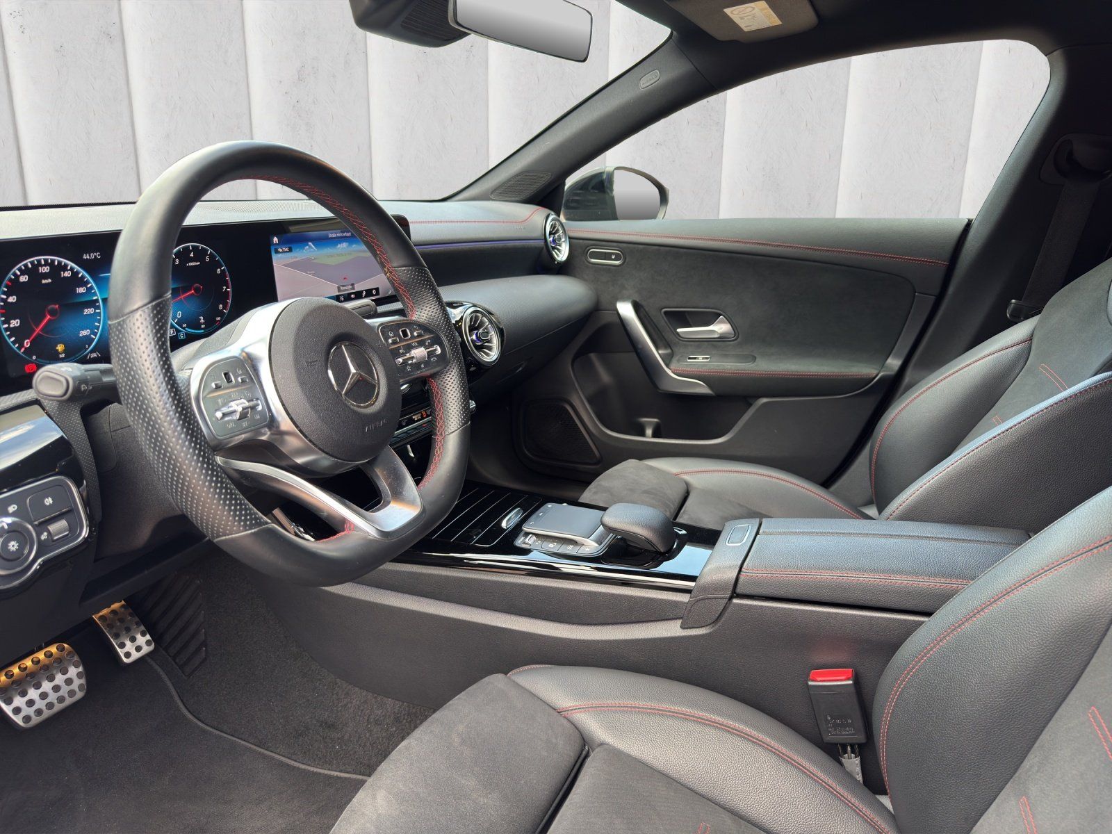 Mercedes-Benz CLA 250 AMG Coupé - Samsaru's Car Outlet