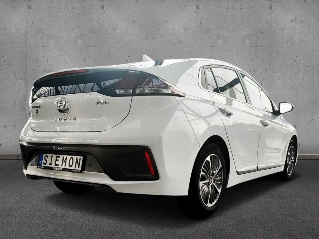 Hyundai IONIQ FL PlugInHybrid 1.6 PRIMEPaket - Samsaru's Car Outlet