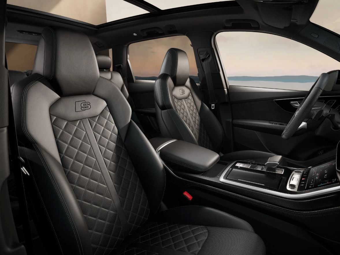 Audi Q7 S line 55 TFSIe Pano,AHK,Raute,HuD,Laser,360°