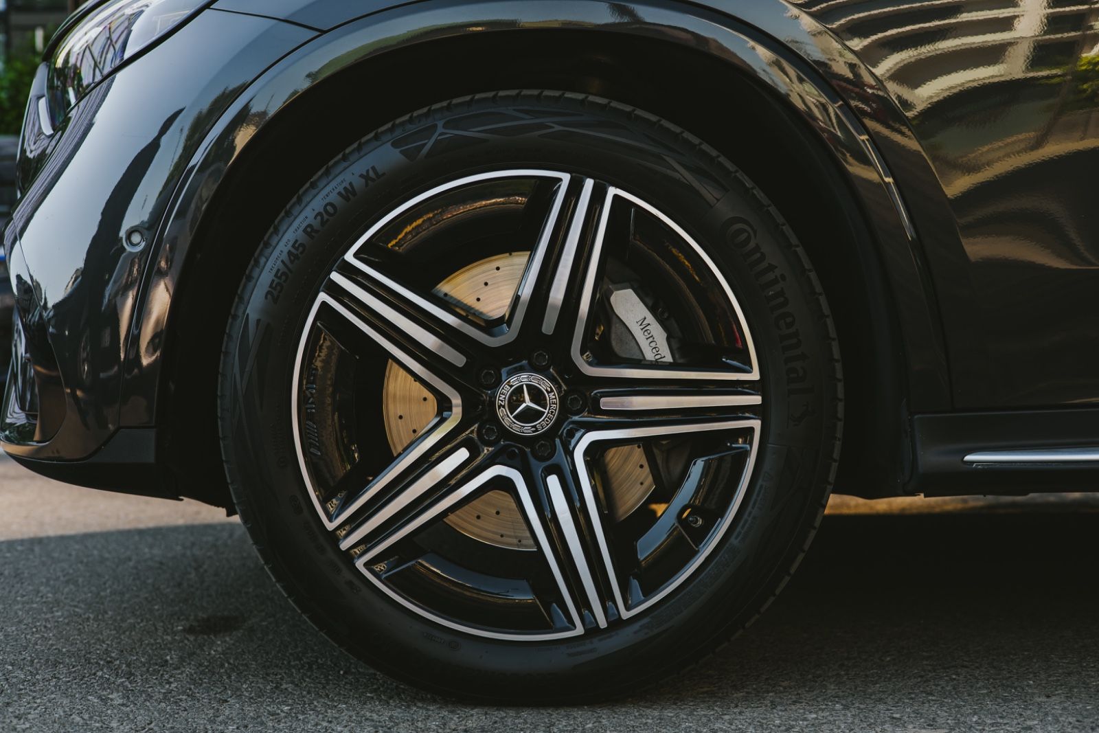Mercedes-Benz GLC 300d 4Matic AMG / Burmaster